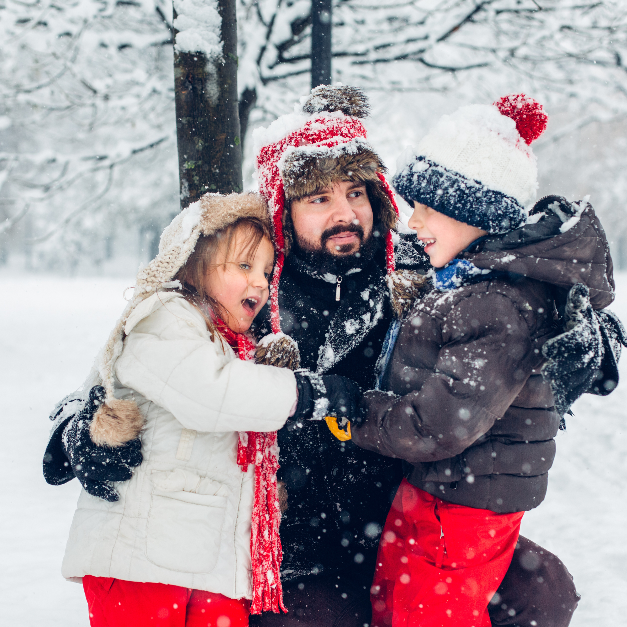 Picture of Father and Children at Christmas